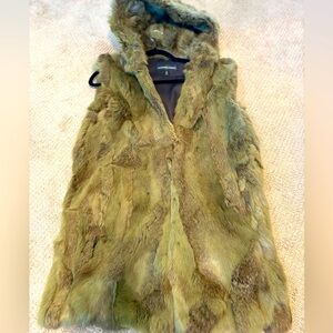 Adrienne Landau Green Rabbit Fur Vest with Hood 🐇 💚 sz M NWOT